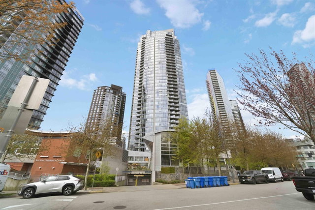 908 - 1408 Strathmore Mews