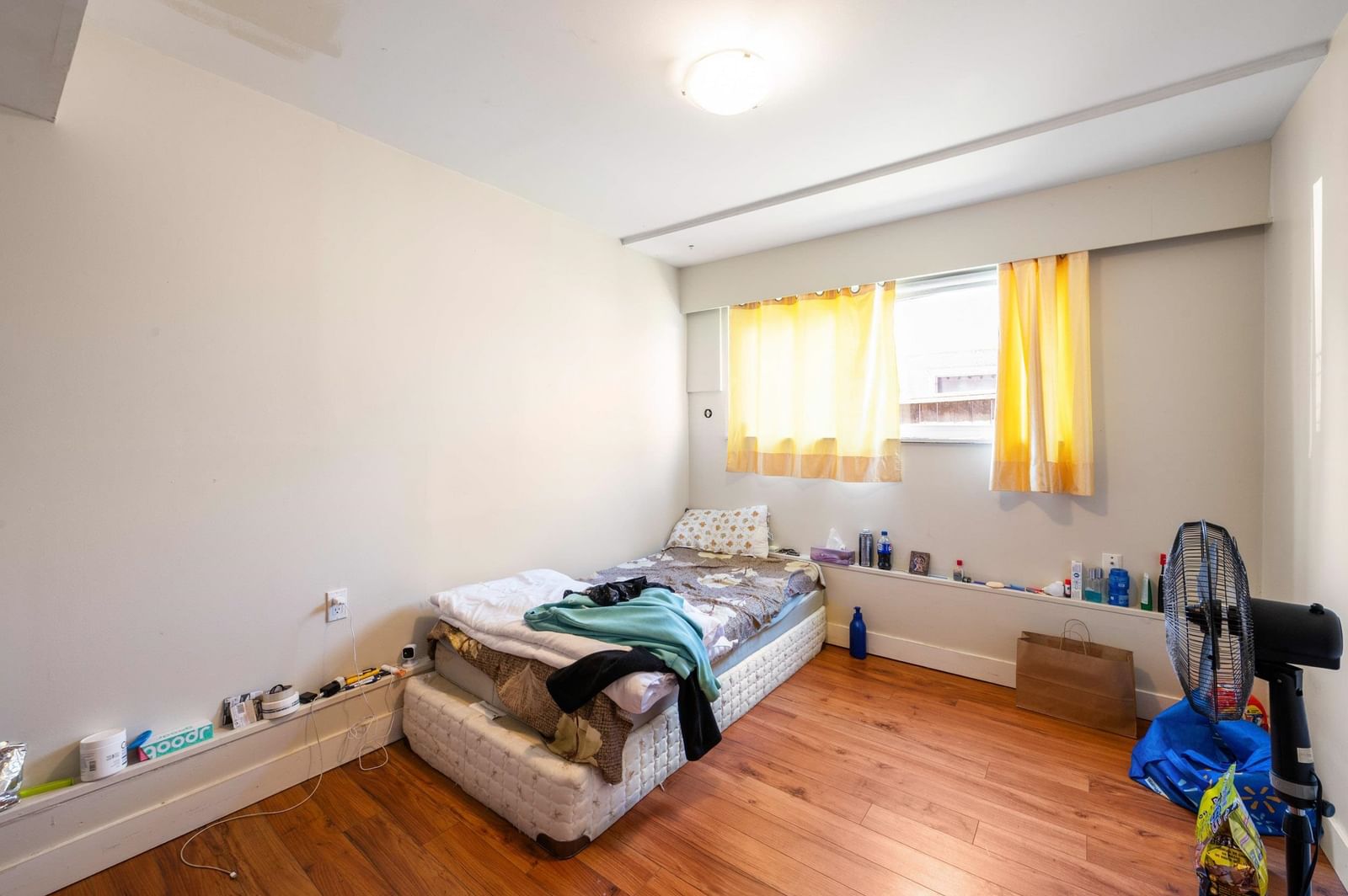 Listing Image 20