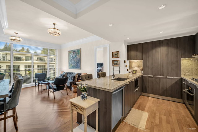 403 - 568 Waters Edge Crescent