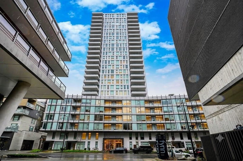807 - 3438 Sawmill Crescent