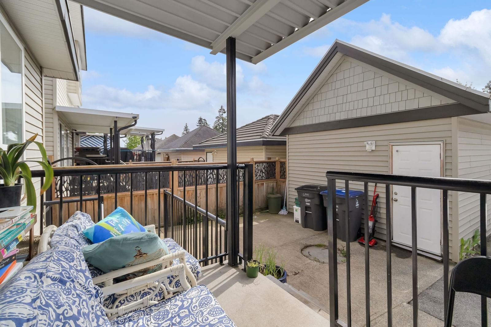 Listing Image 23