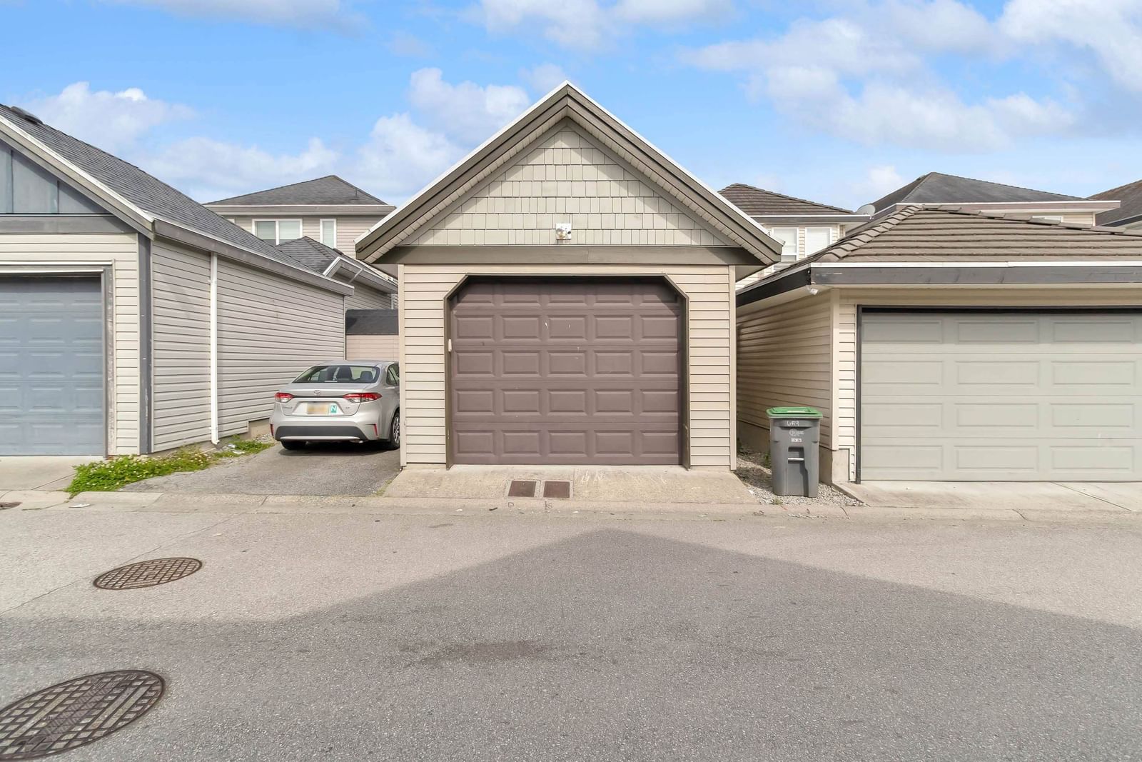 Listing Image 25