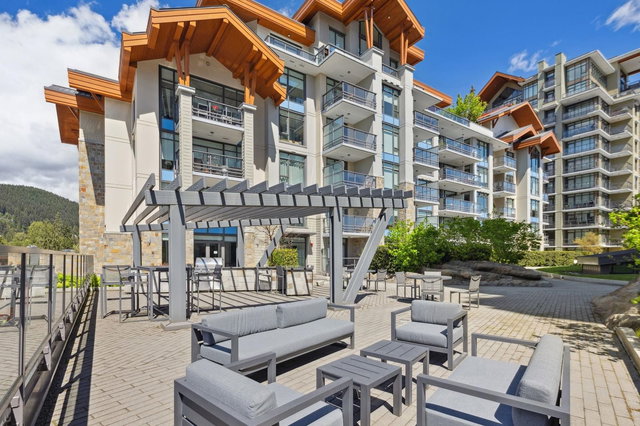 403 - 2780 Valley Centre Avenue
