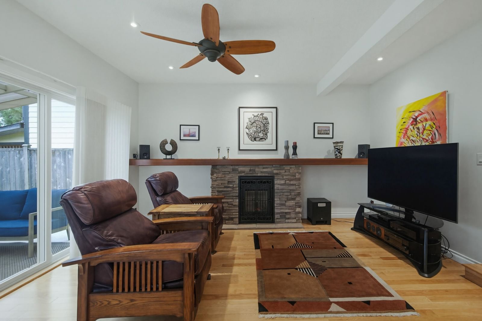 Listing Image 17