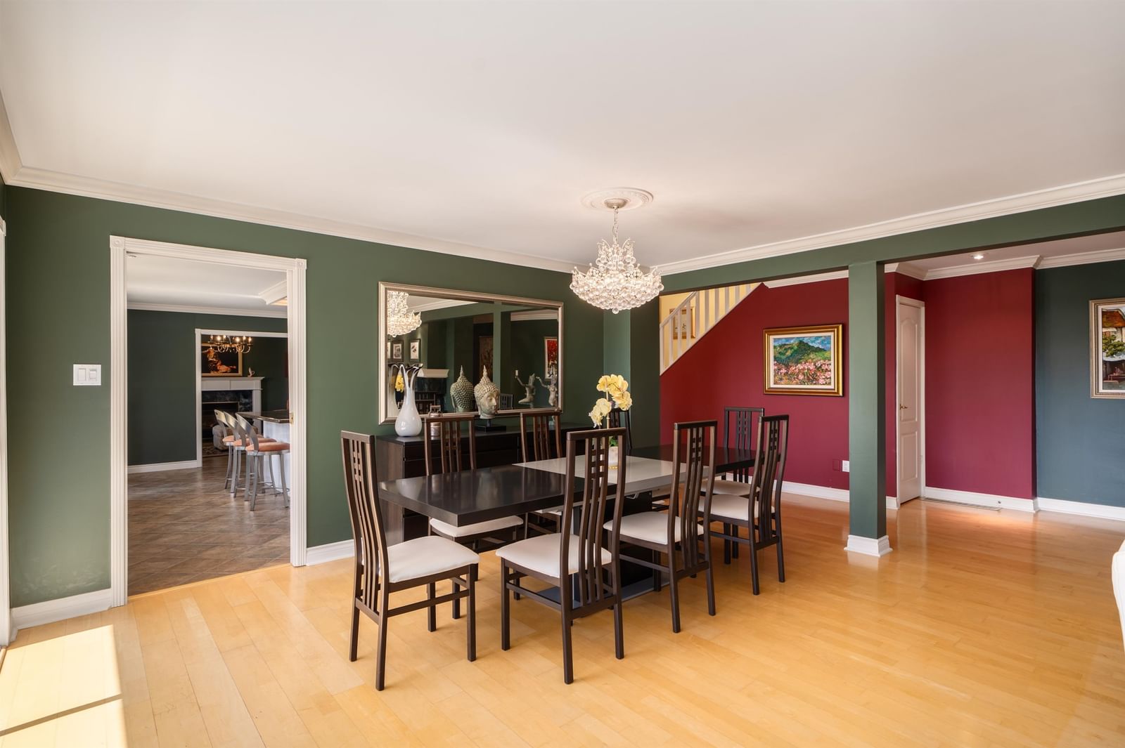 Listing Image 10
