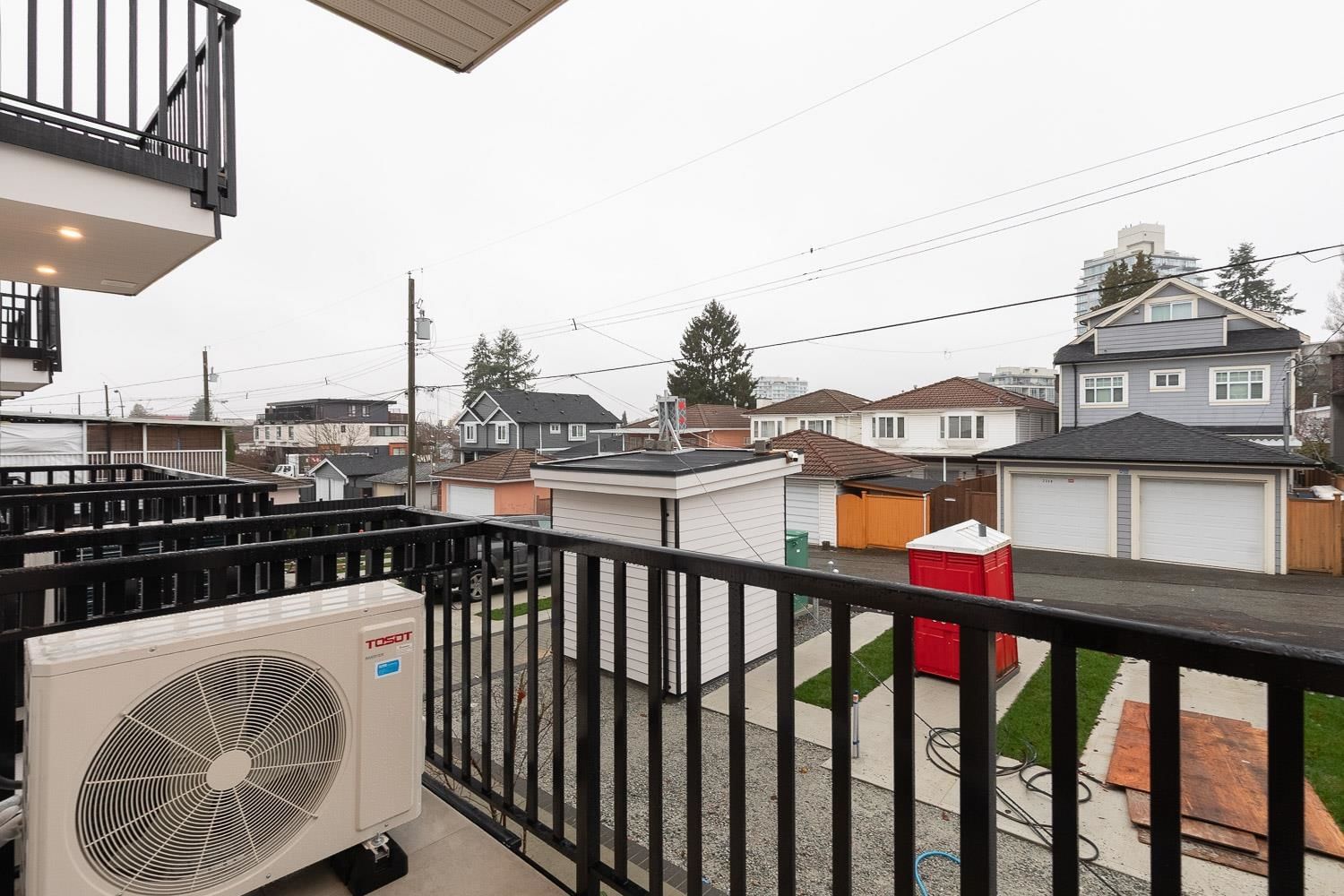 Listing Image 15