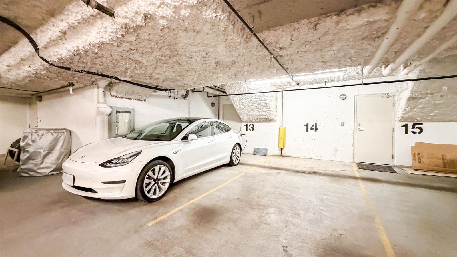 Listing Image 31