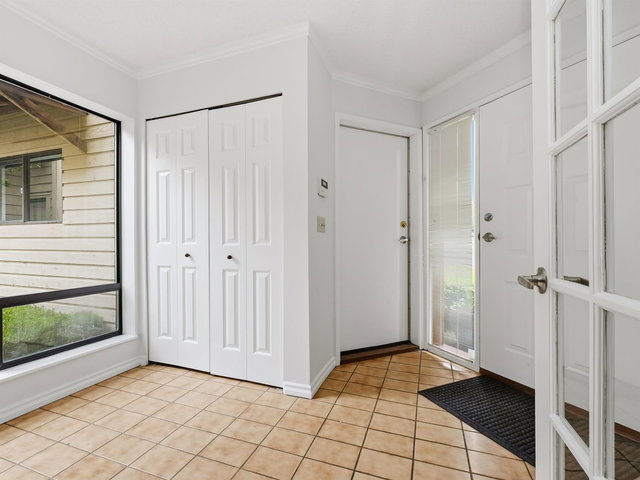 3542 Hurst Place