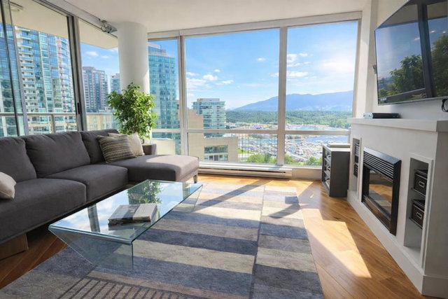 1404 - 1228 Hastings Street W