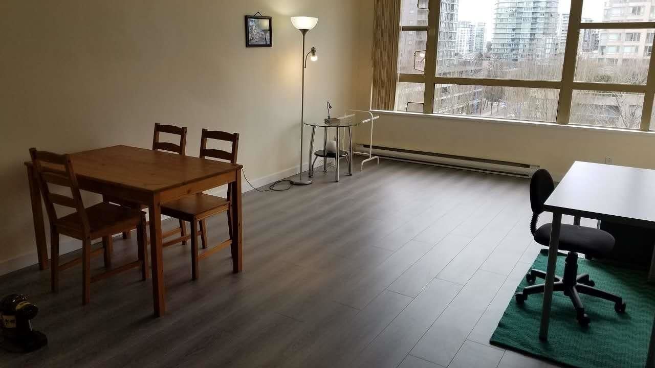 Listing Image 5