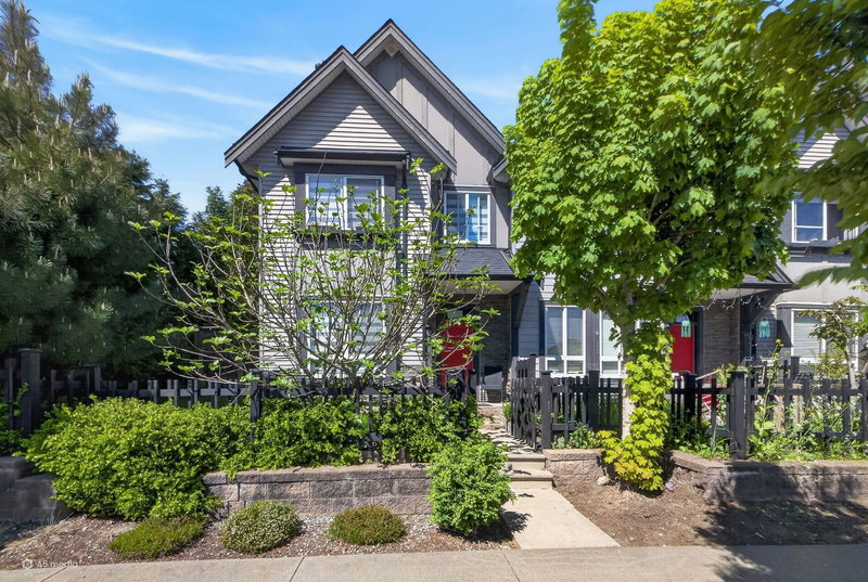14555 68 Avenue #102, Surrey, British Columbia