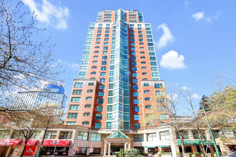 1402 - 909 Burrard Street