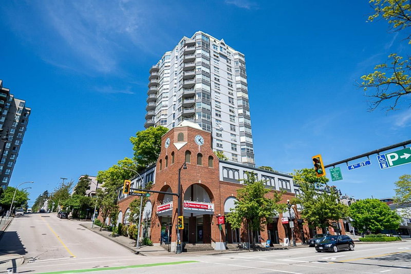 1000 - 328 Clarkson Street