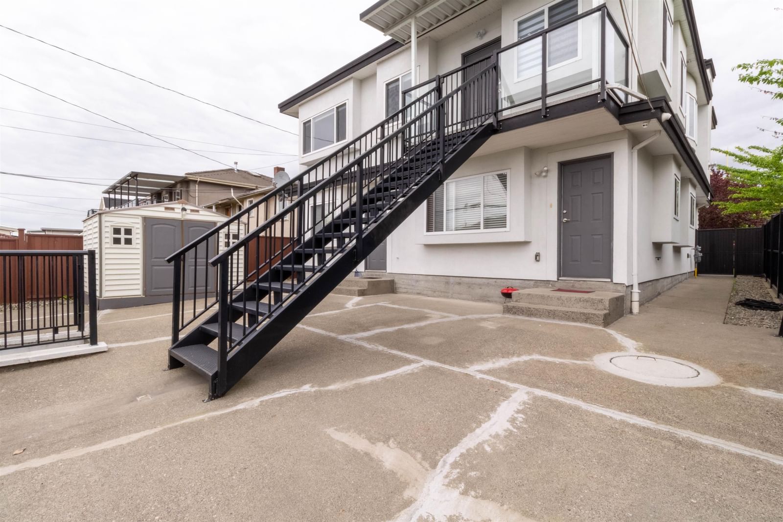 Listing Image 19