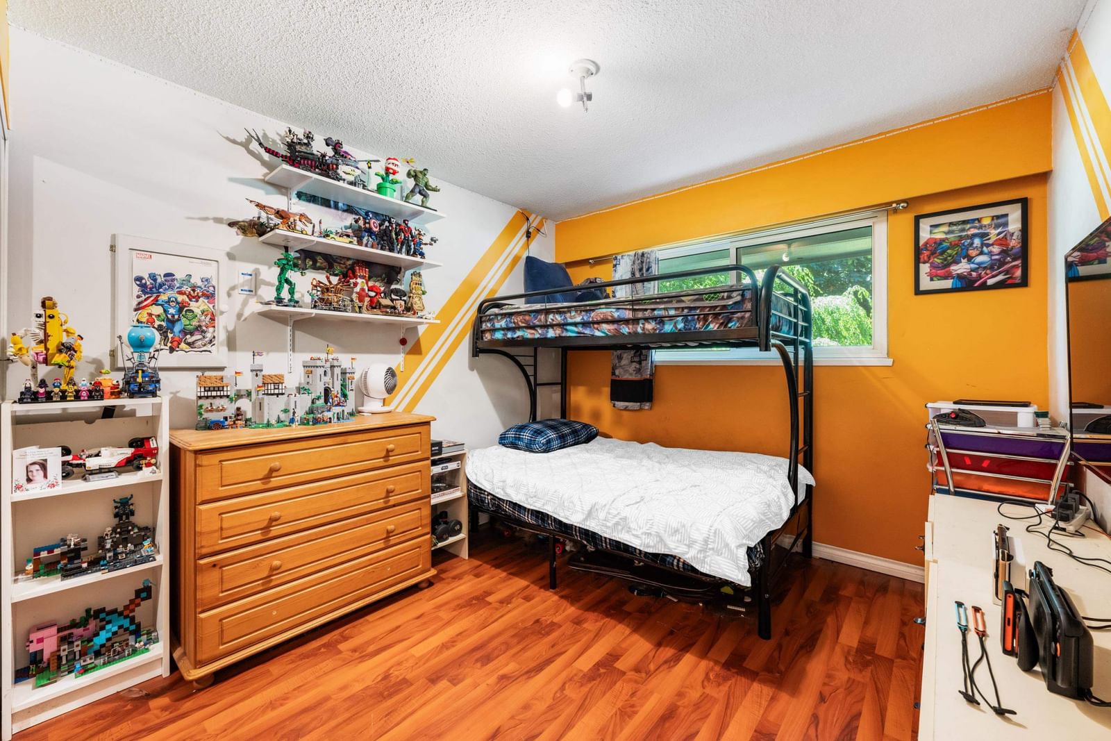 Listing Image 21