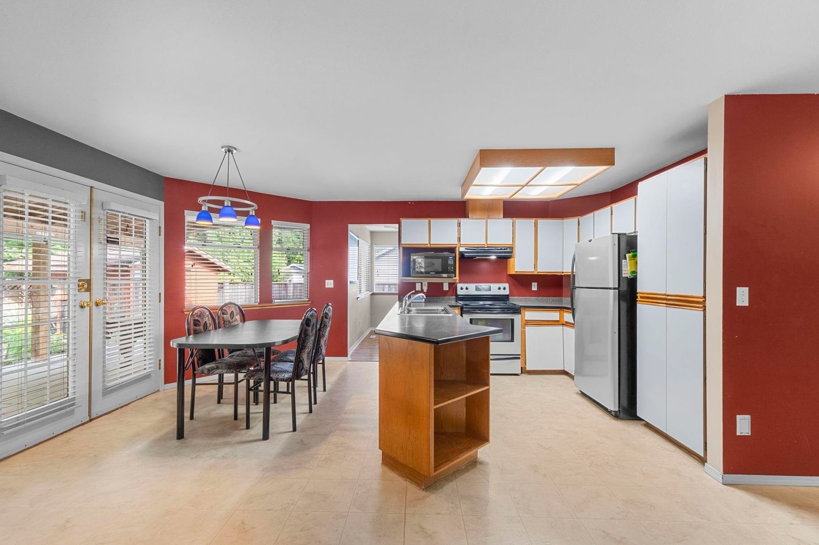 Listing Image 13