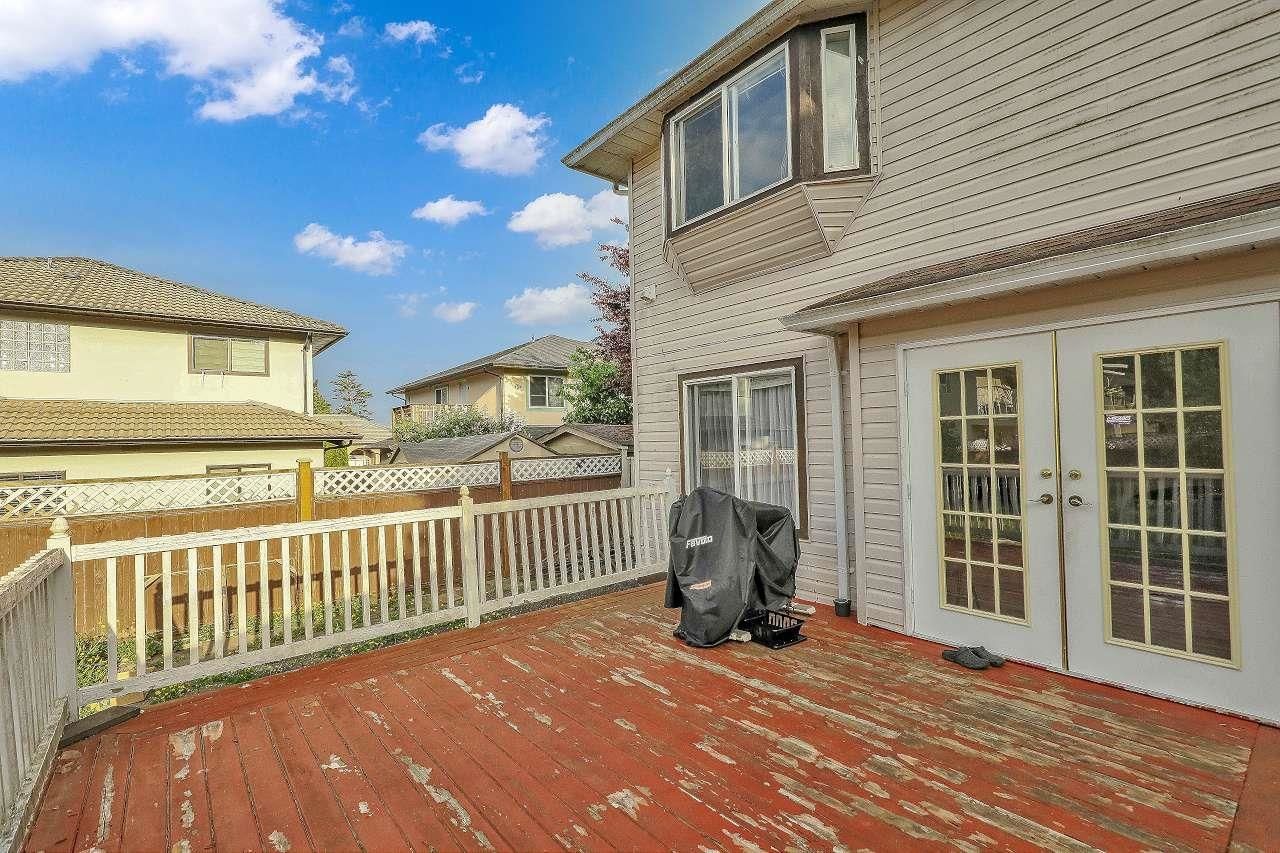 Listing Image 27
