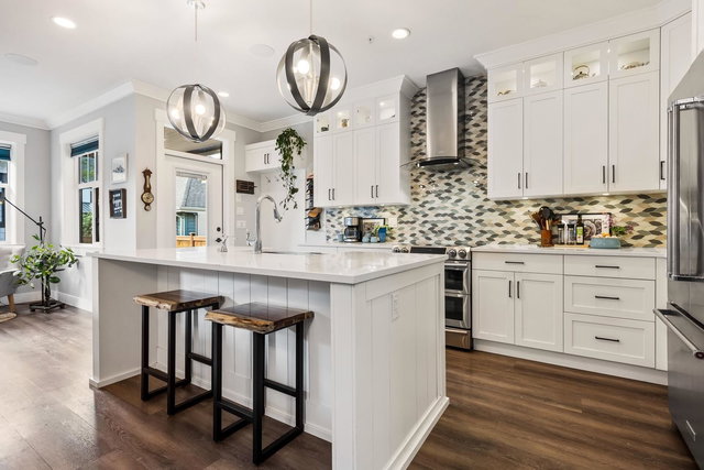 5375 Tyee Lane