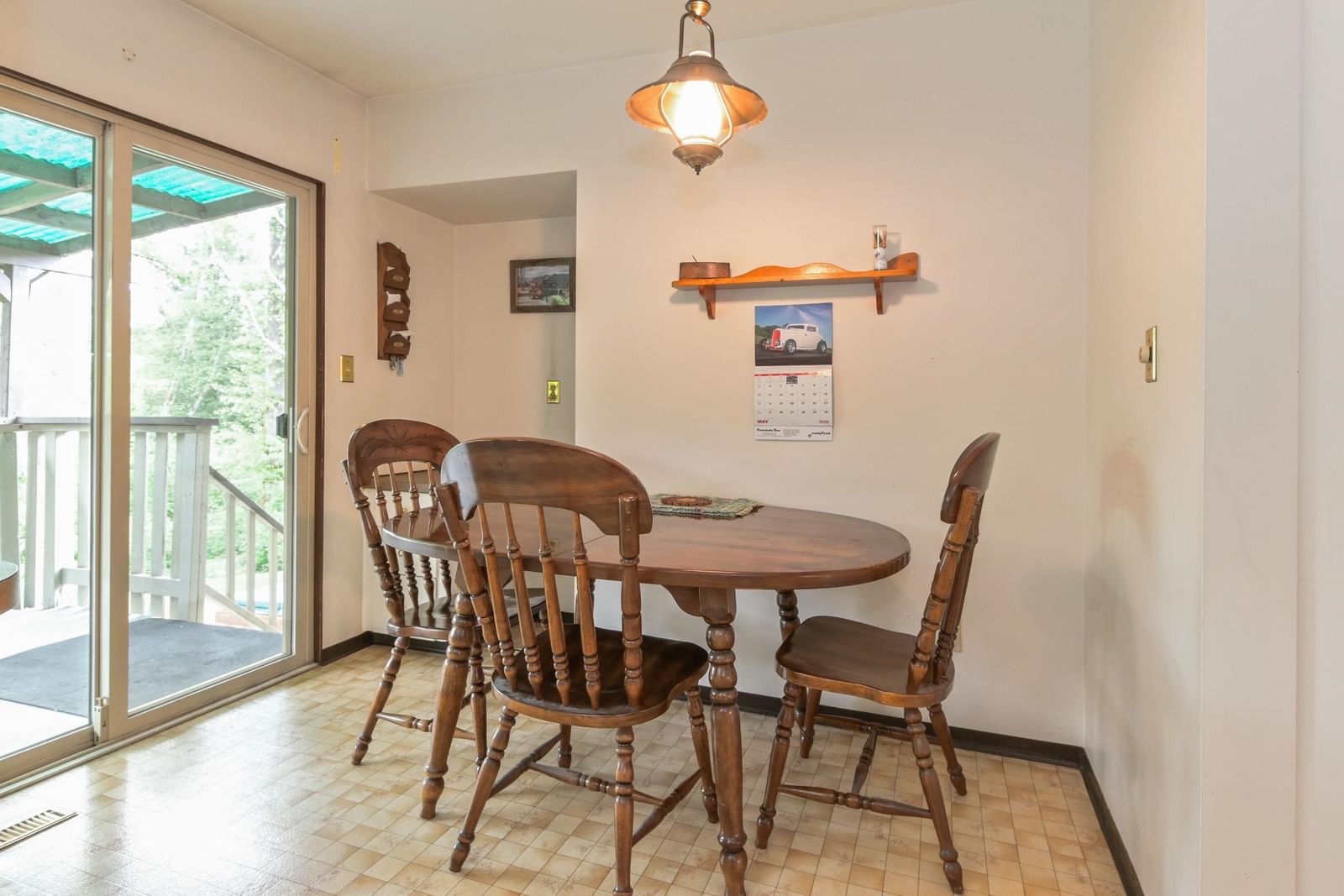 Listing Image 18