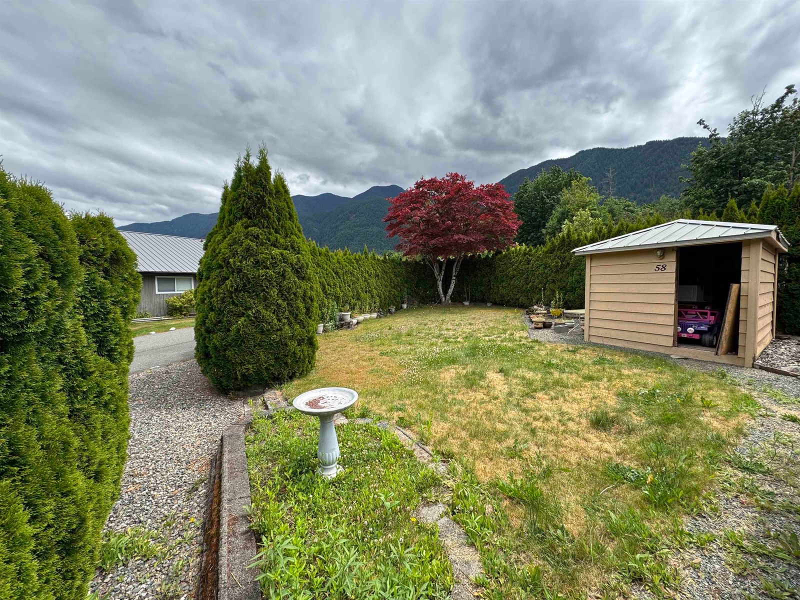 Listing Image 5