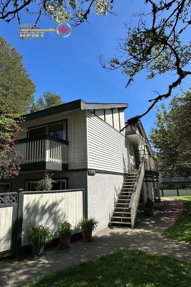 54 - 912 Premier Street
