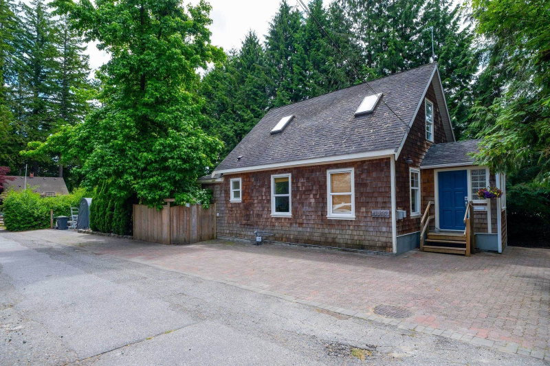 1075 Gladwin Drive
