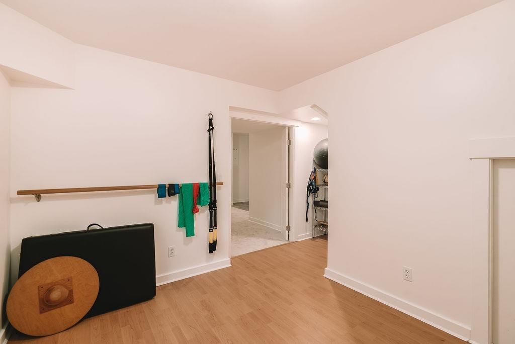 Listing Image 38