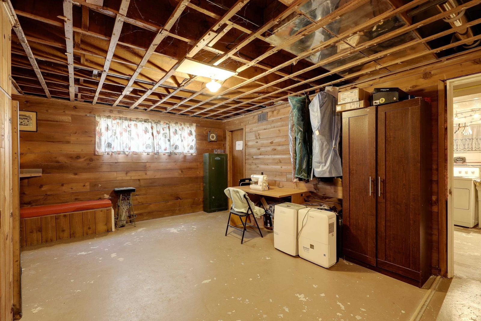 Listing Image 19