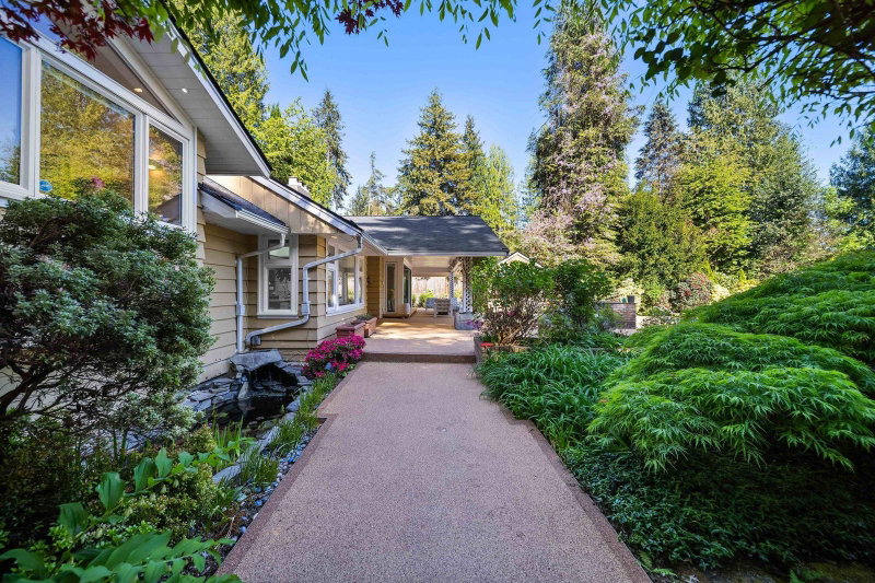 537 Eastcot Road