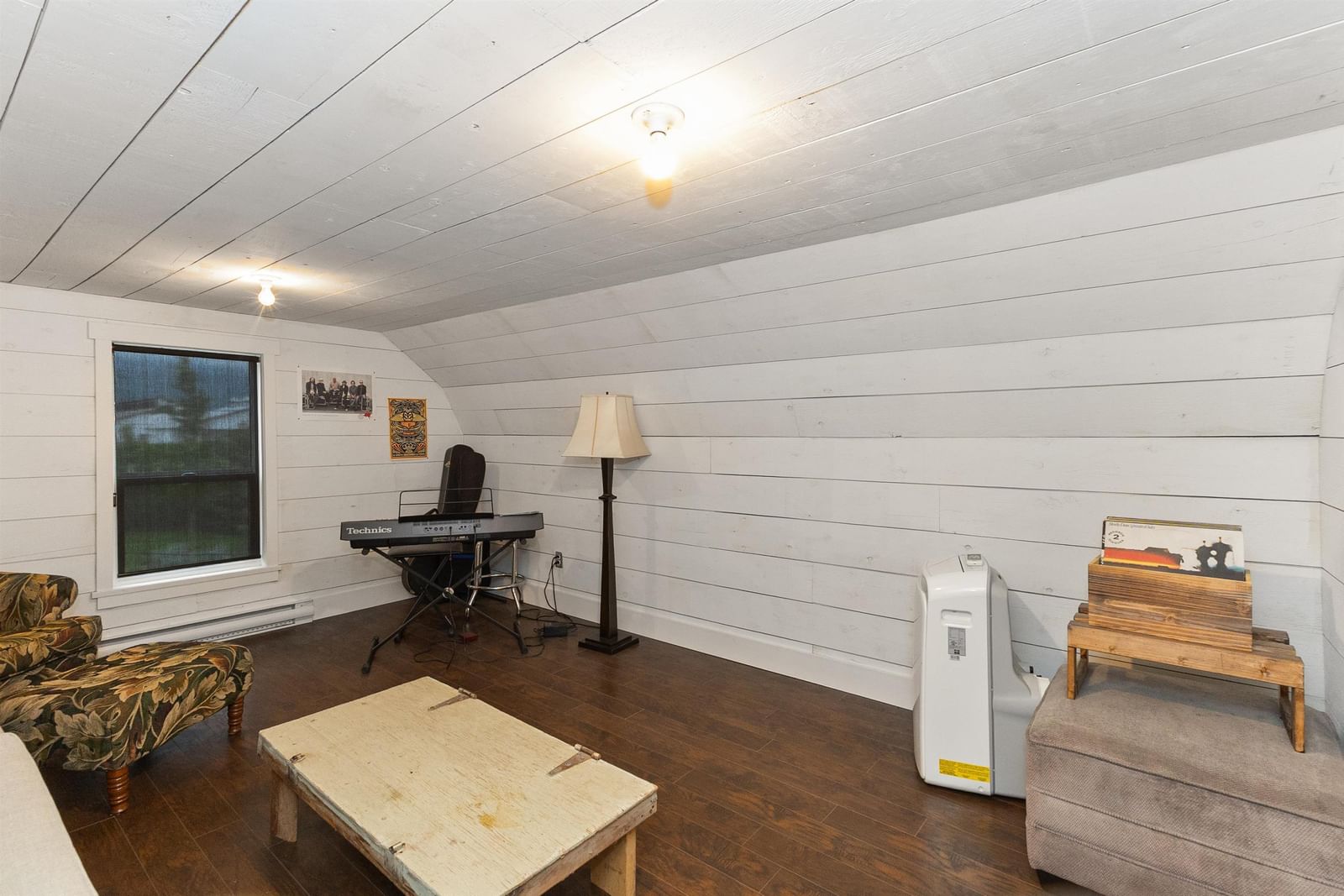 Listing Image 37