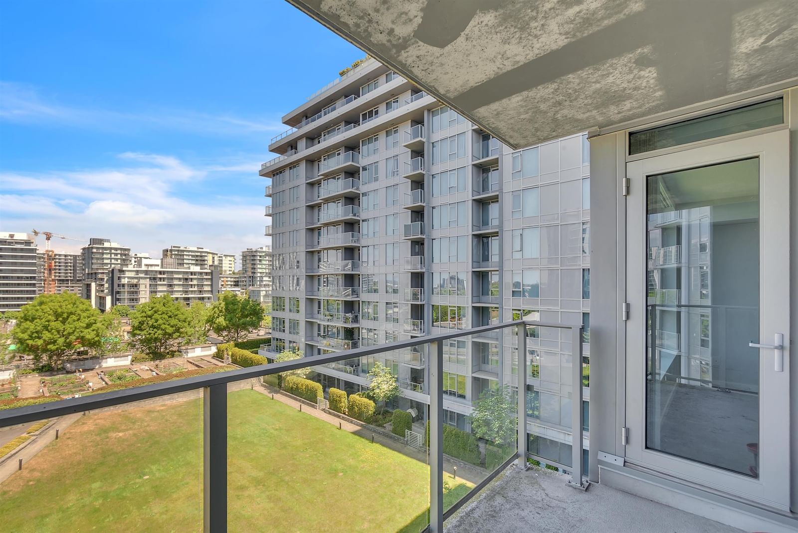Listing Image 21