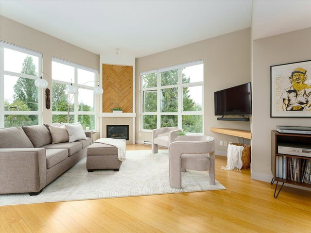 402 - 3732 Mt Seymour Parkway
