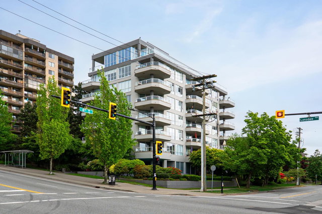203 - 408 Lonsdale Avenue