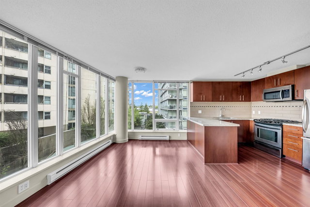 703 - 8288 Lansdowne Road