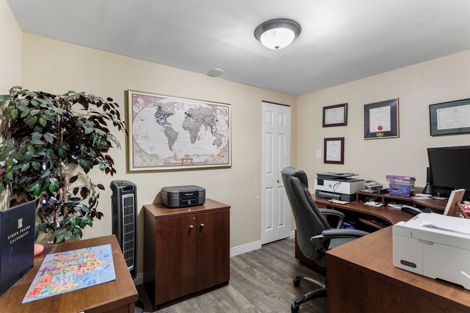 Listing Image 21