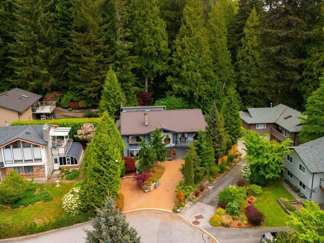 Listing Image 5