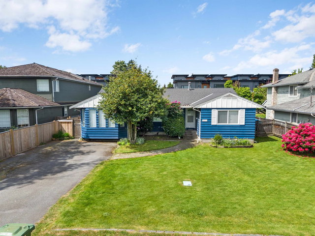 10271 Dennis Crescent