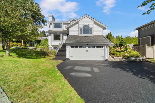 2939 Cliffrose Crescent