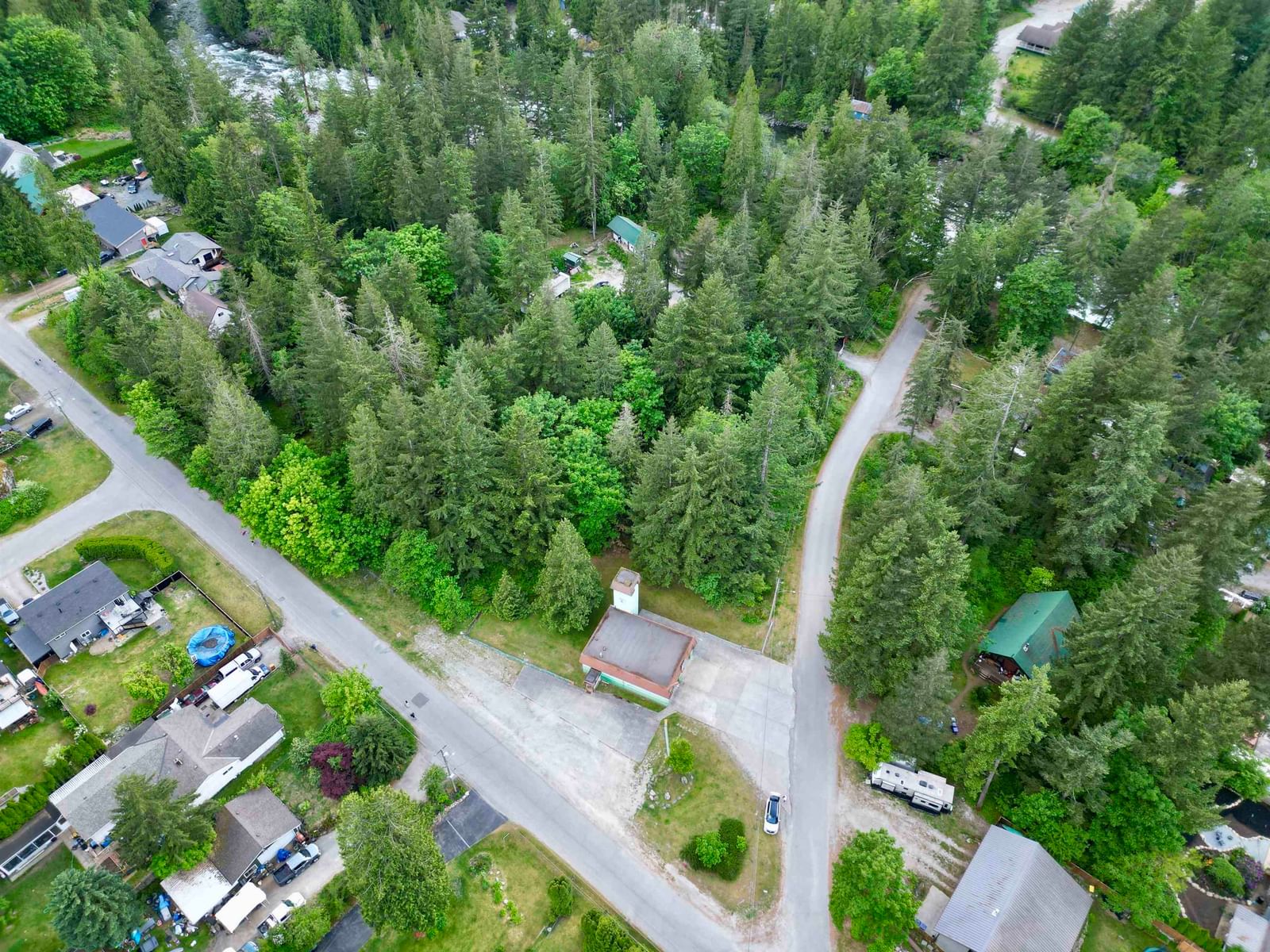 Listing Image 5