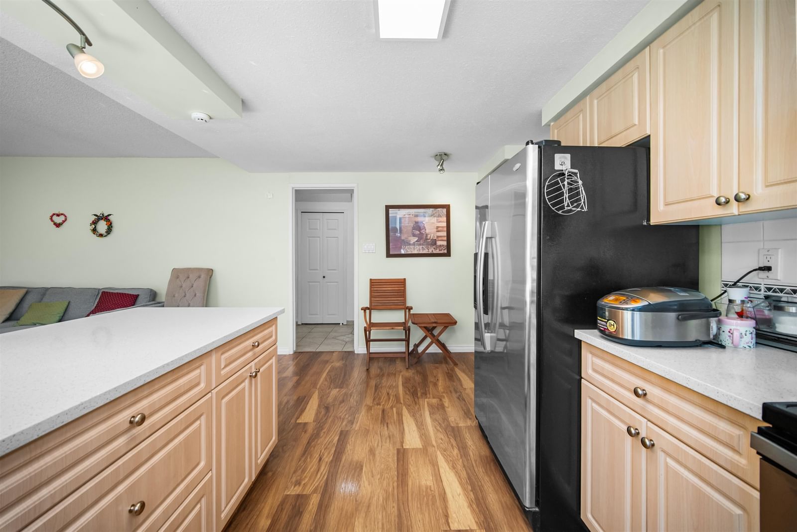 Listing Image 13