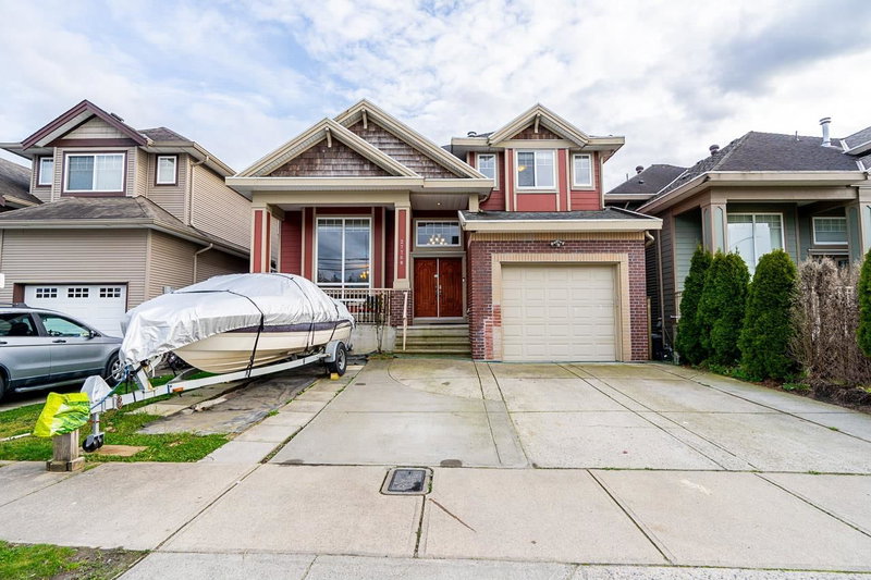 27760 Pullman Avenue, Abbotsford, British Columbia