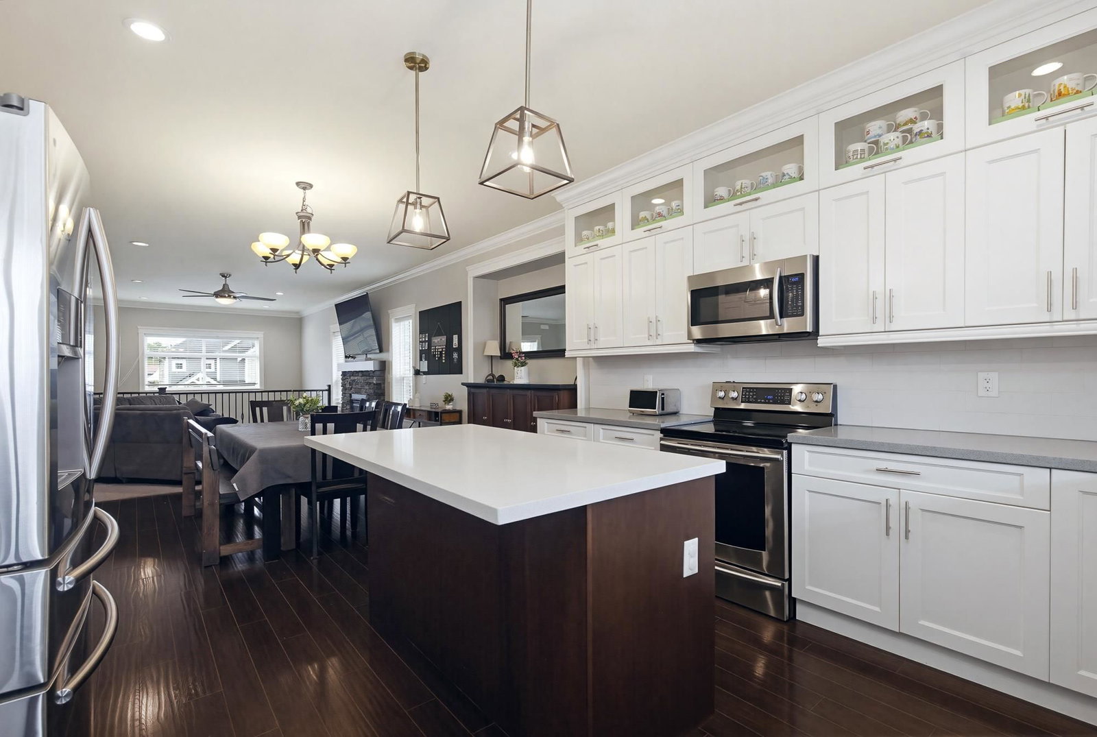 Listing Image 13