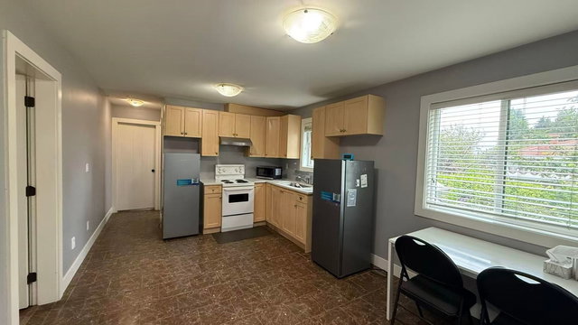 Garden Suite - 7835 1st Street