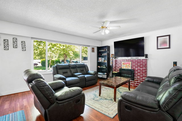 13312 Sutton Place