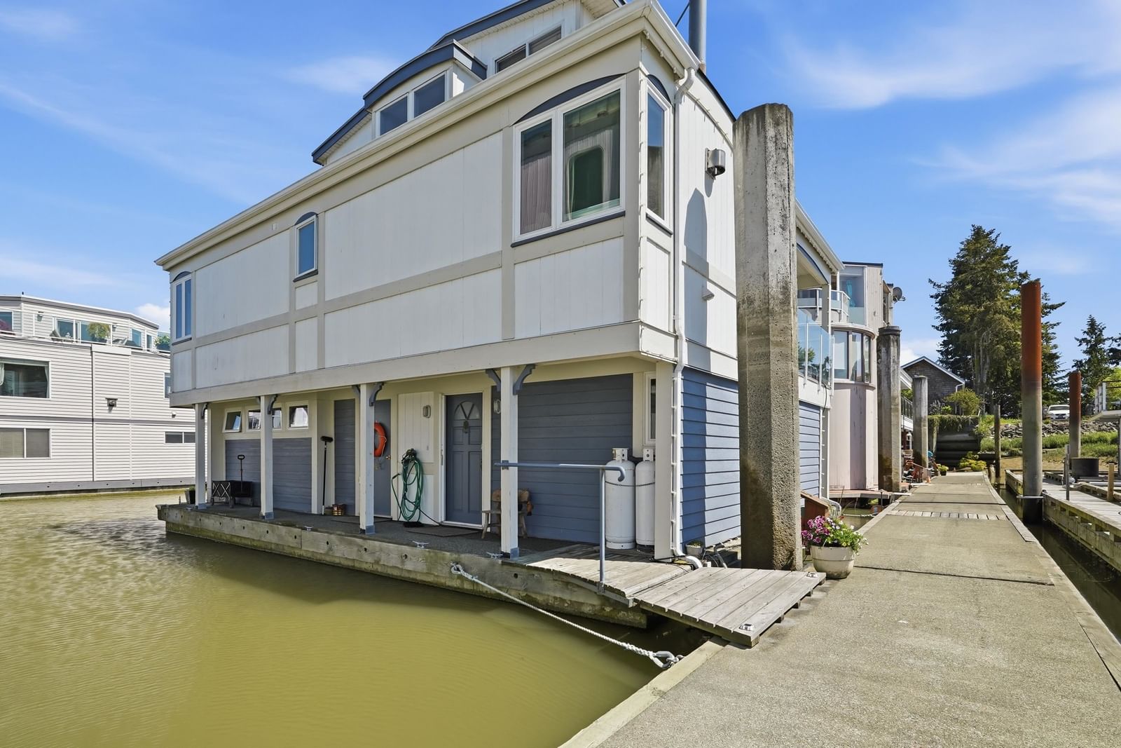 Listing Image 38
