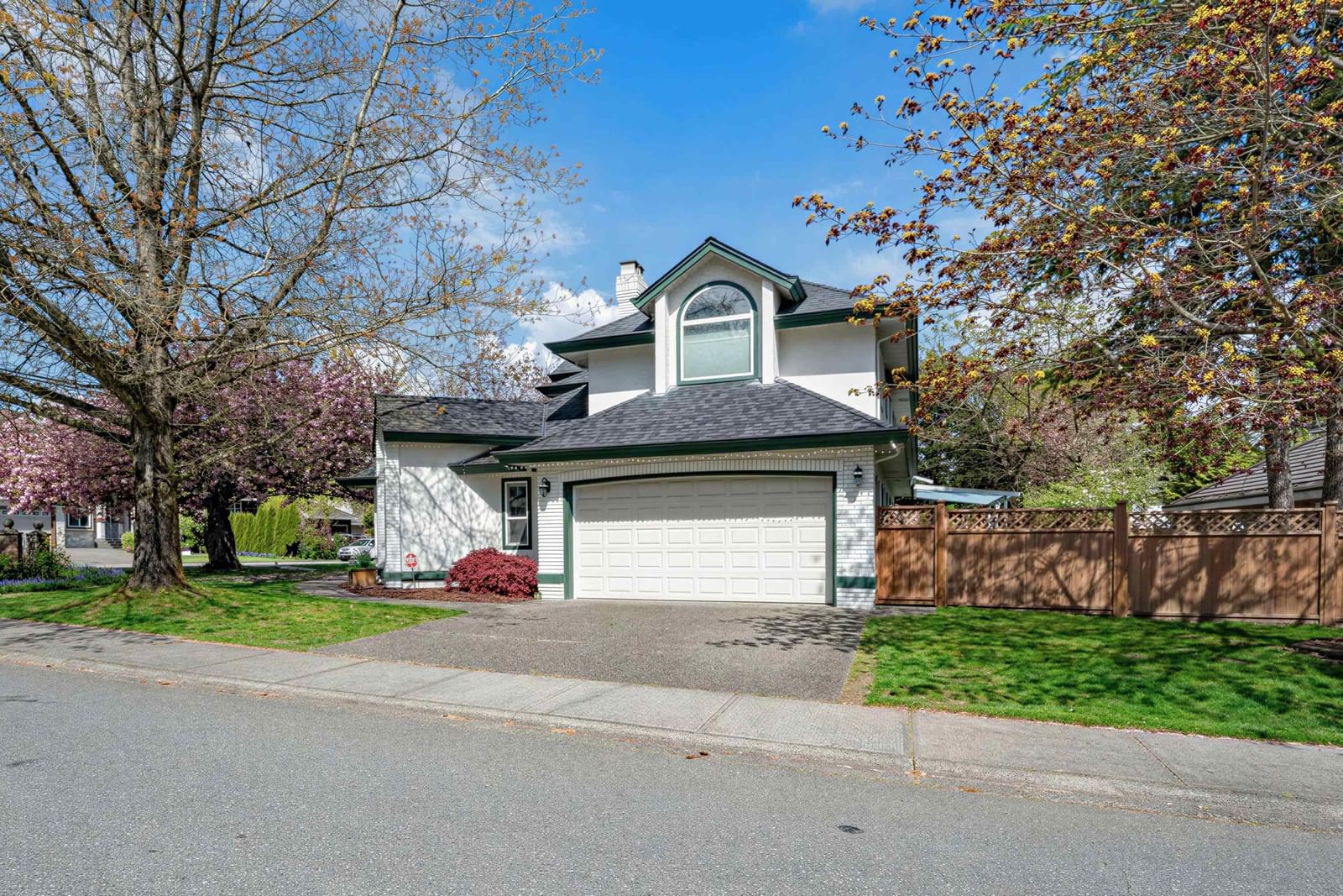 Listing Image 24