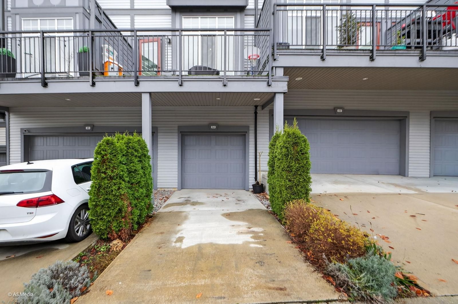 Listing Image 22