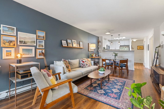 404 - 2741 Hastings Street E