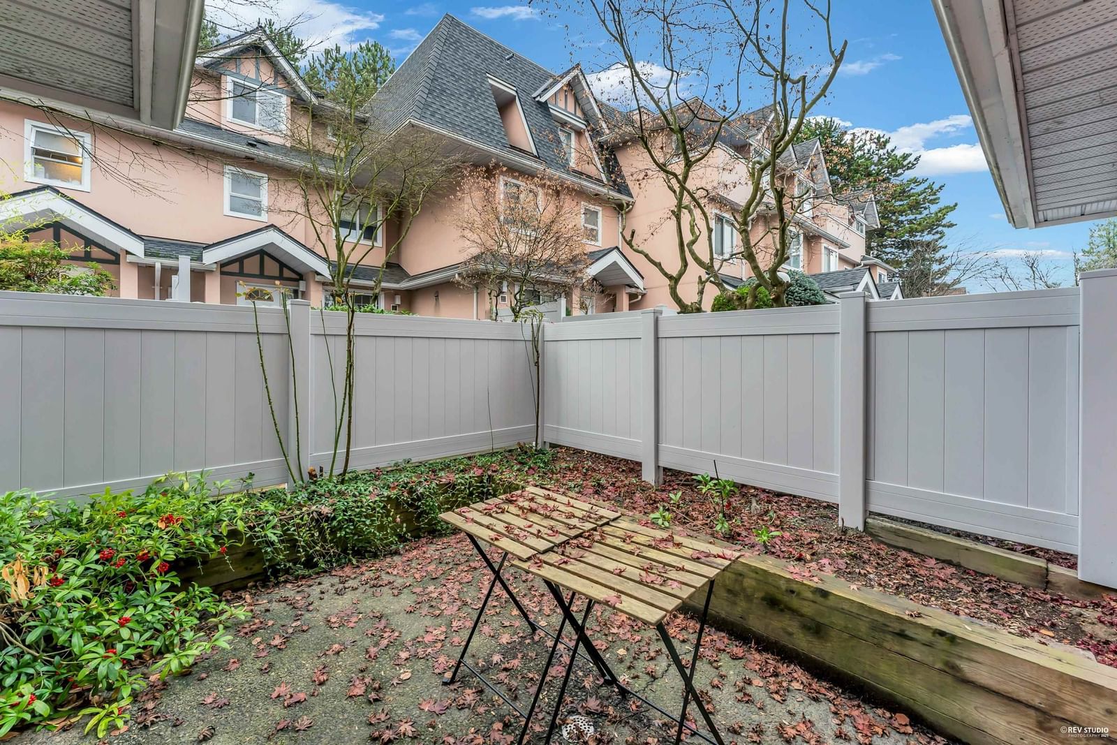 Listing Image 16