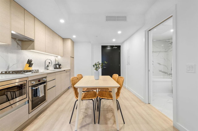 1308 - 823 Carnarvon Street